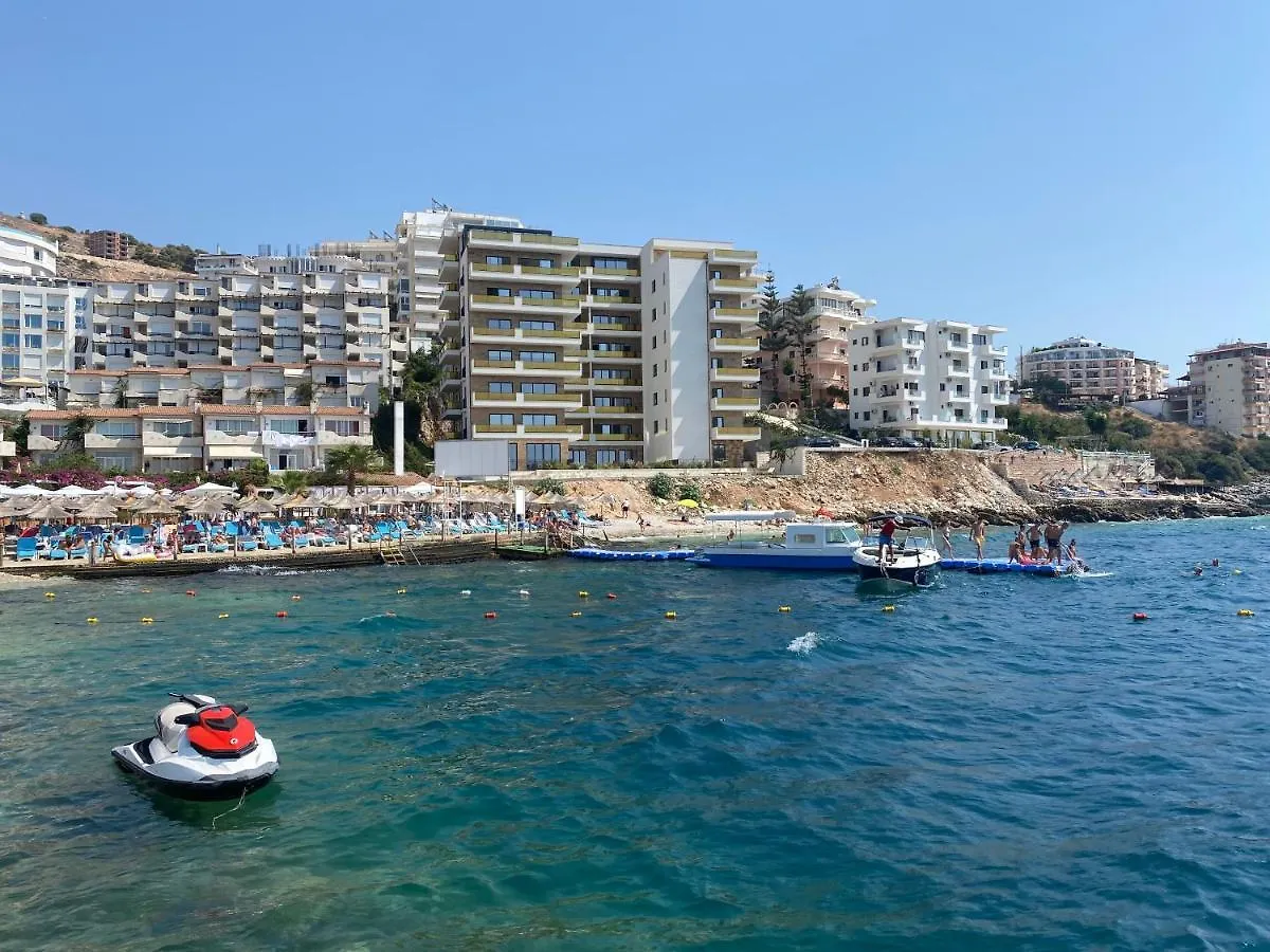 Apartment With Huge Sea View Balcony Saranda Albanie