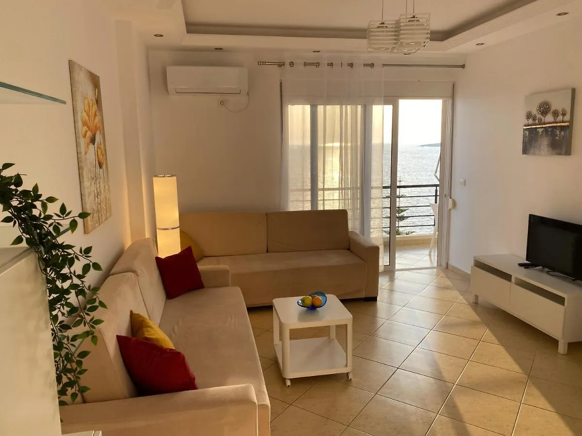 Apartment With Huge Sea View Balcony Sarandë 0*,