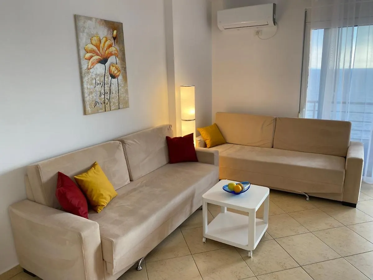 Apartment With Huge Sea View Balcony Sarandë