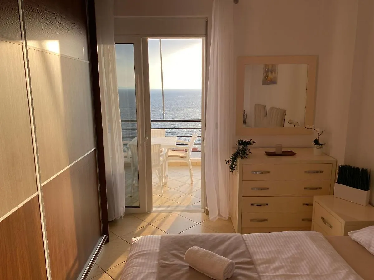 Apartment With Huge Sea View Balcony Sarandë Albânia