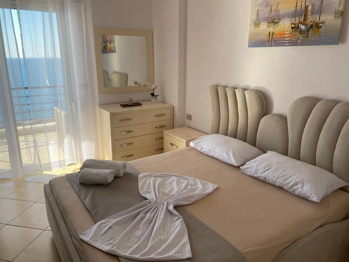 Apartment With Huge Sea View Balcony Sarandë