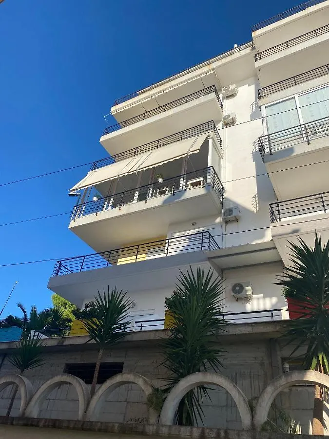 Apartment With Huge Sea View Balcony Sarandë